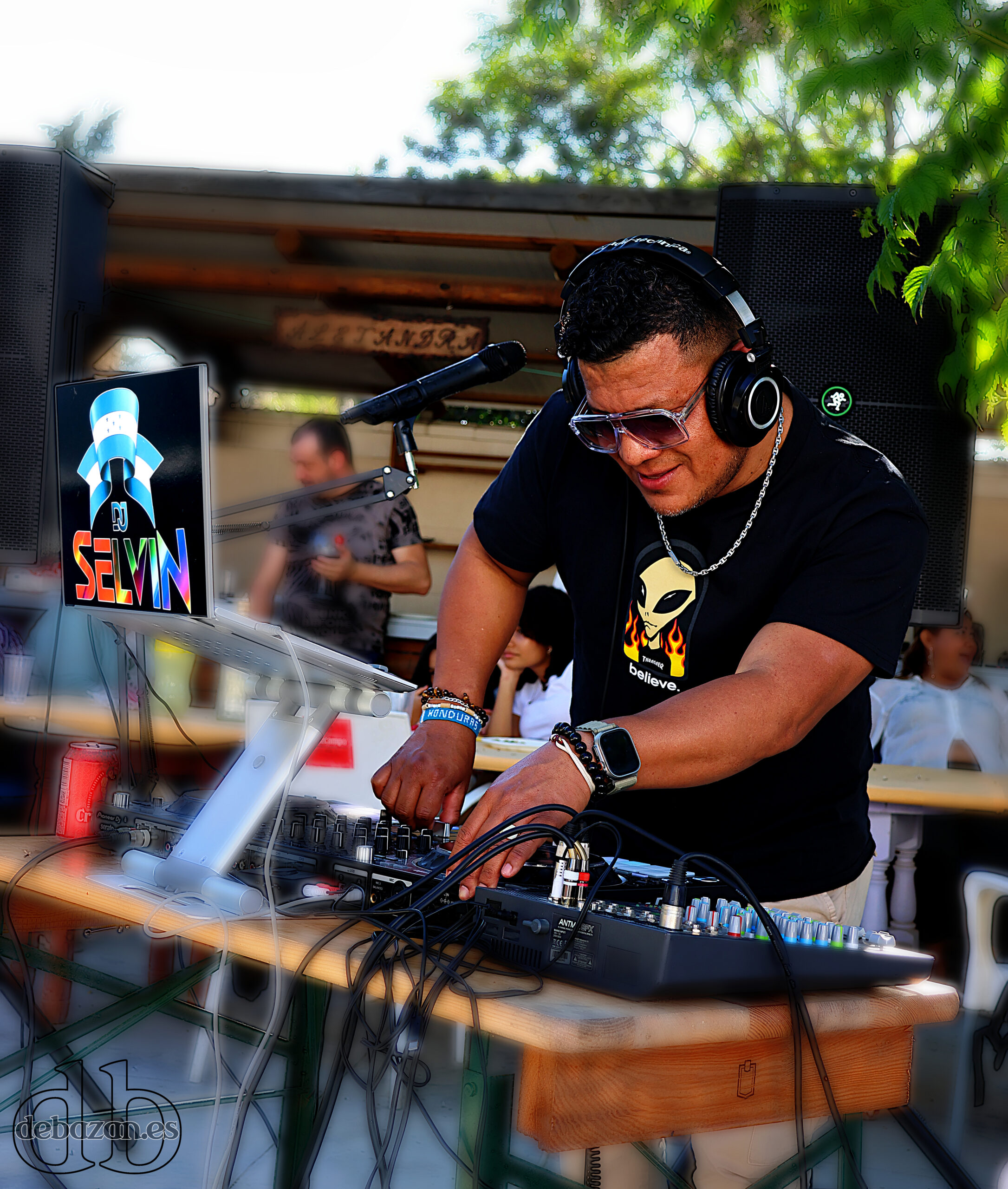 dj selvin